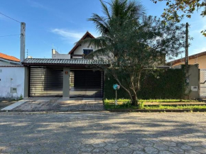 P003 - Casa de 3 dormitórios com churrasqueira, apenas 150m da praia